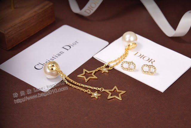 Dior飾品 迪奧經典熱銷款CD珍珠星星長款鏈條耳釘耳環  zgd1458
